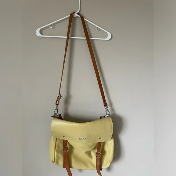 Valentina Large Vintage banana yellow and light brown Leather bag NWOT - Picture 3 of 4